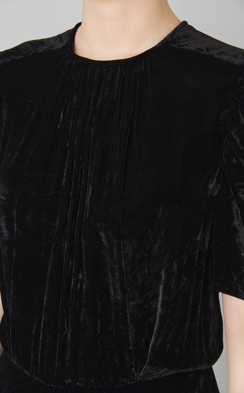 【reADdress】ギャザーショルダーワンピース