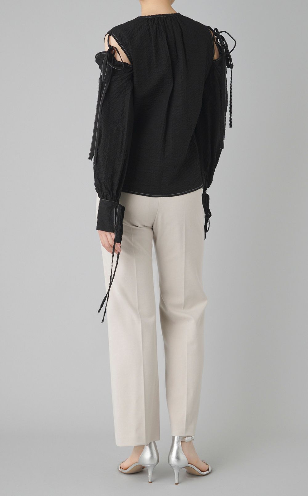 【reADdress】ペイズリーショルダースリットブラウス