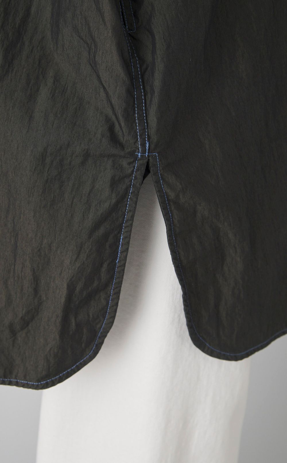 【reADdress】ボタンダウンロングシャツ