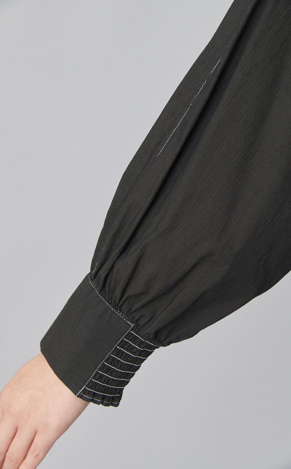 【reADdress】アシメフレアプリーツブラウス