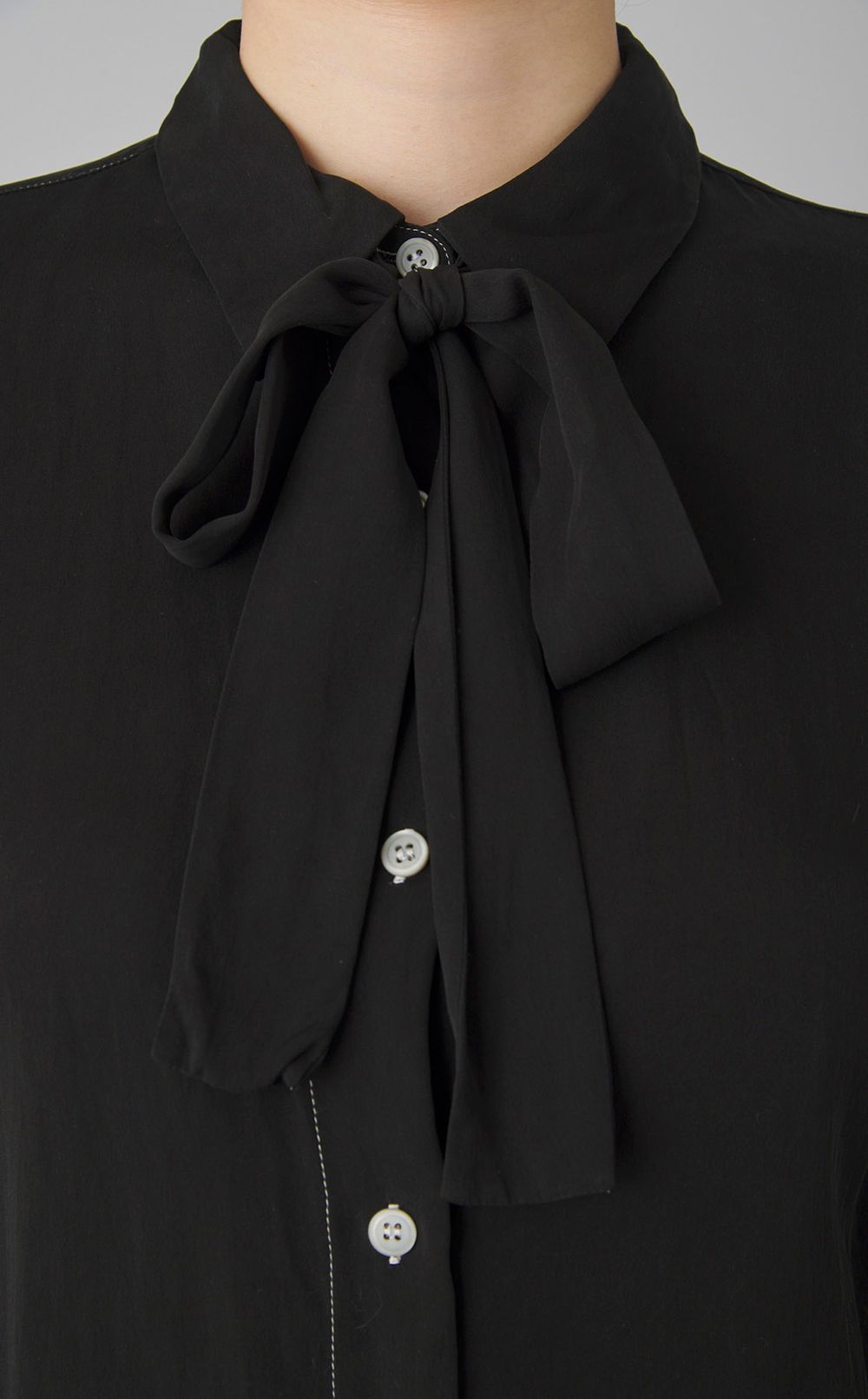 【reADdress】ワイドボウタイクラシックブラウス