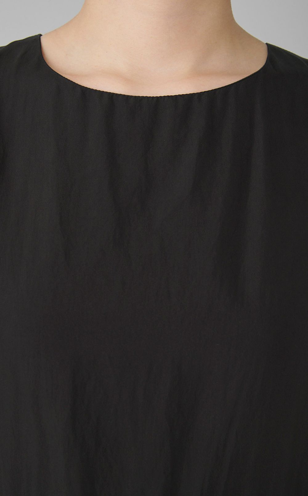 【reADdress】シルクタフタワンピース