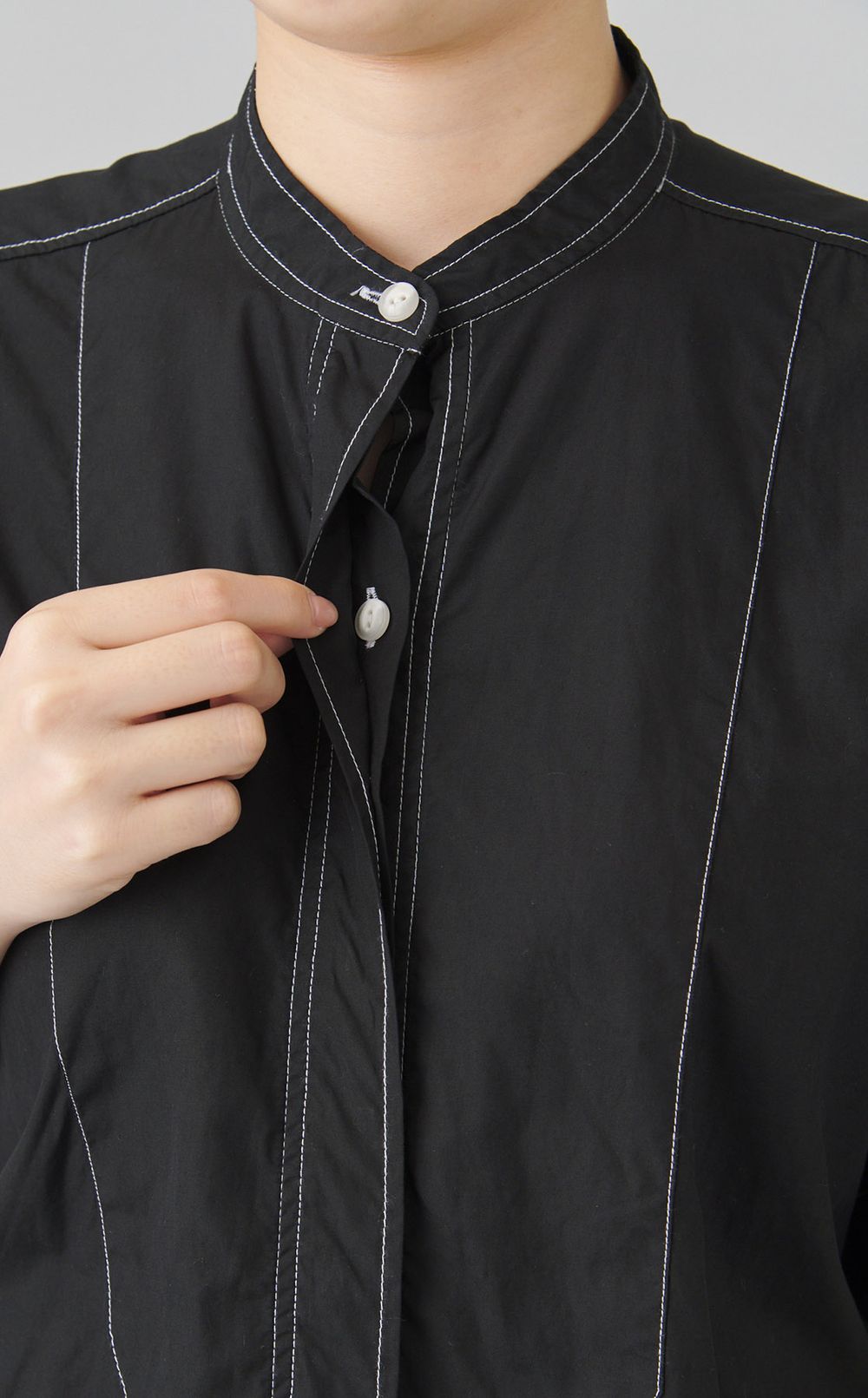 【reADdress】コットンスタンドカラーシャツ