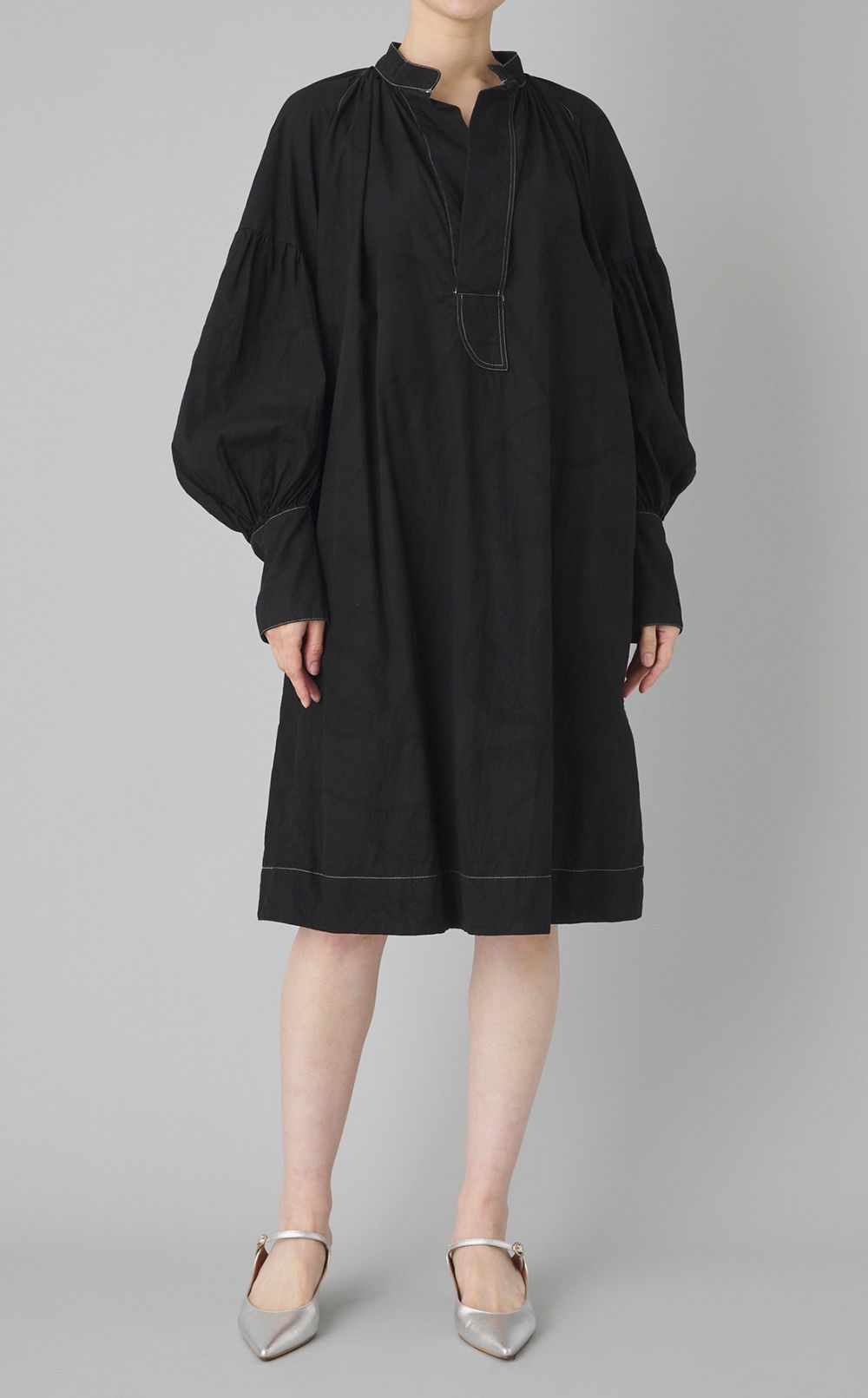 【reADdress】ワイドスリーブミディワンピース