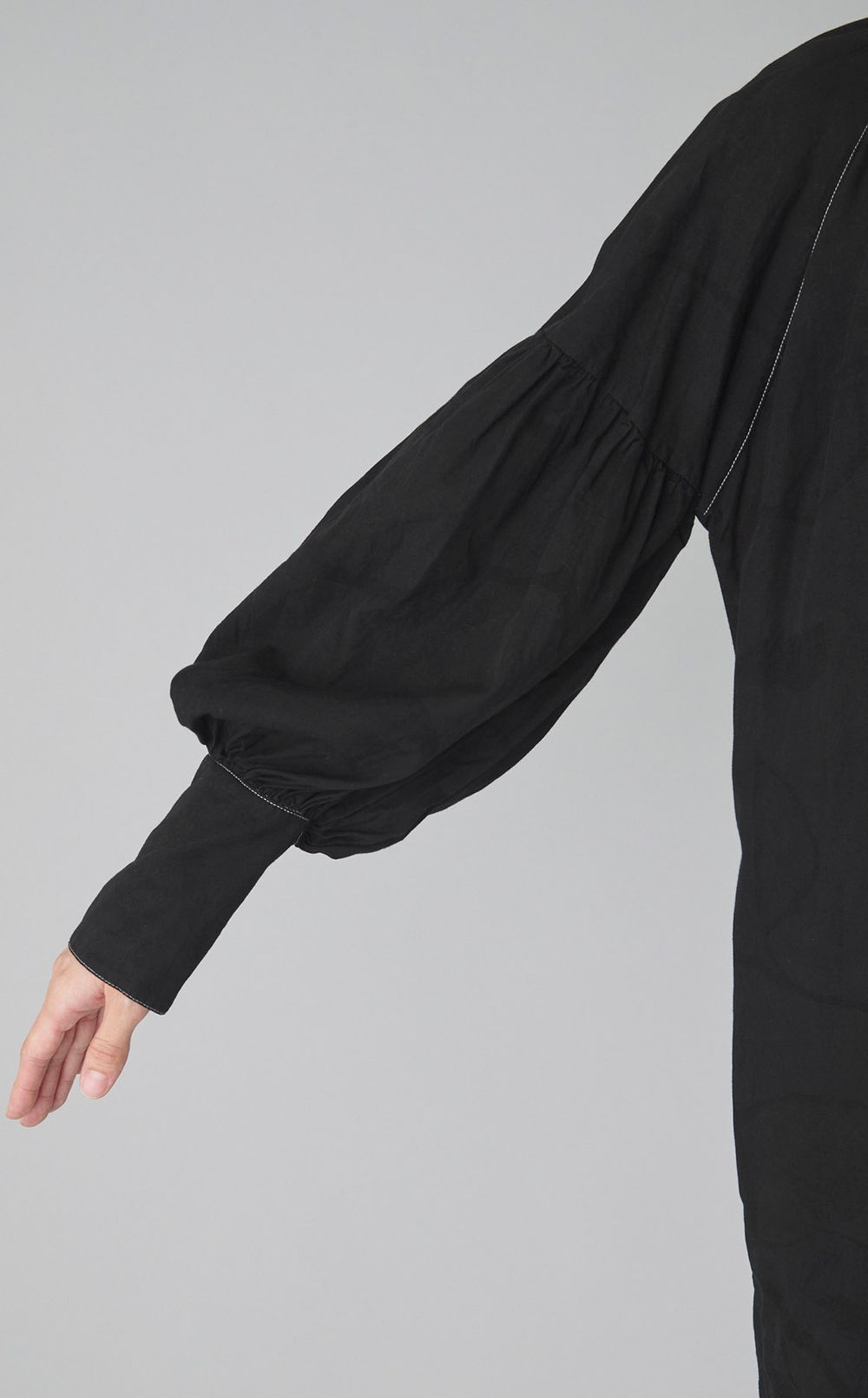 【reADdress】ワイドスリーブミディワンピース