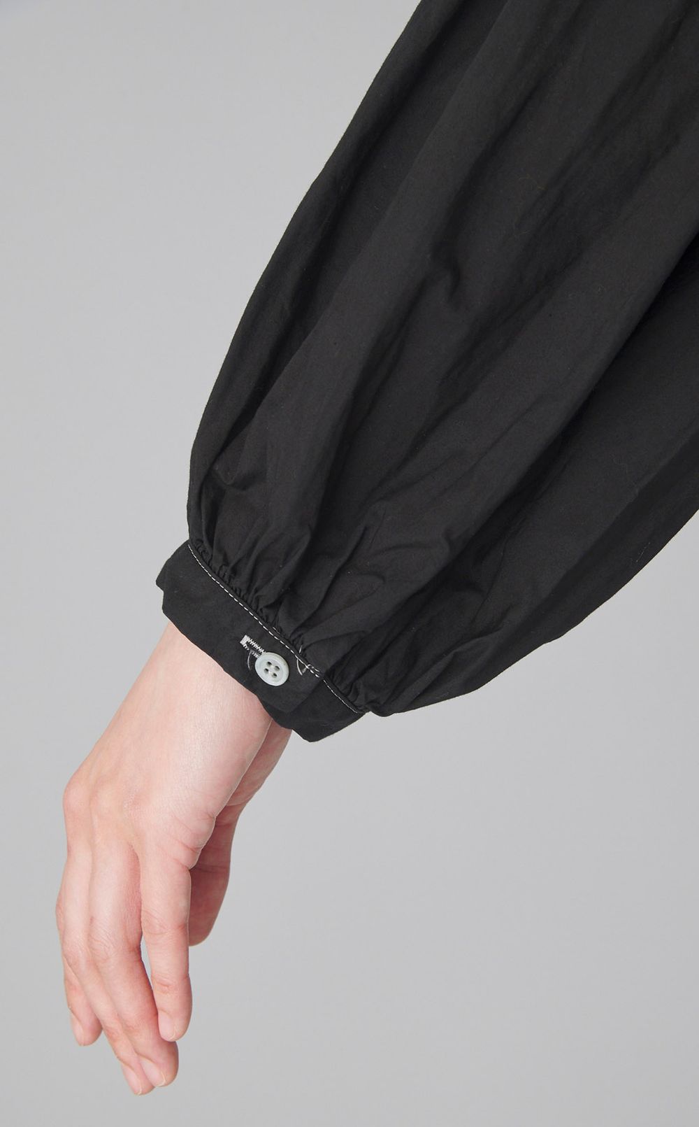 【reADdress】プリーツカラーブラウス