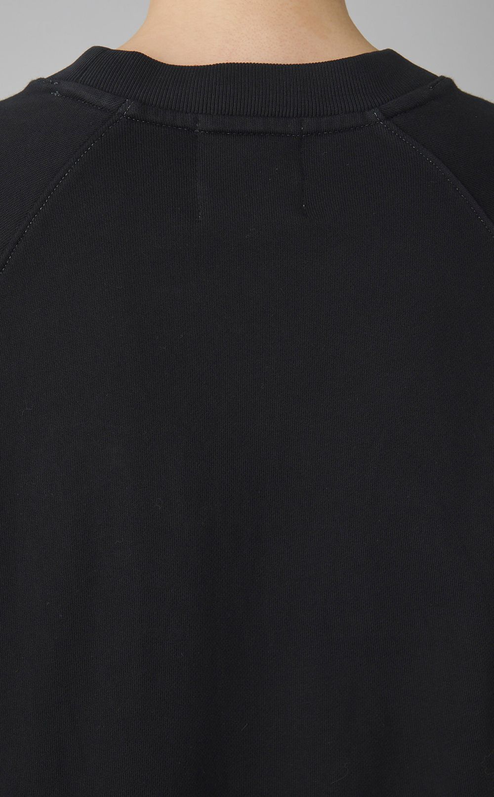 【reADdress】ロゴワッペンスウェットプルオーバー