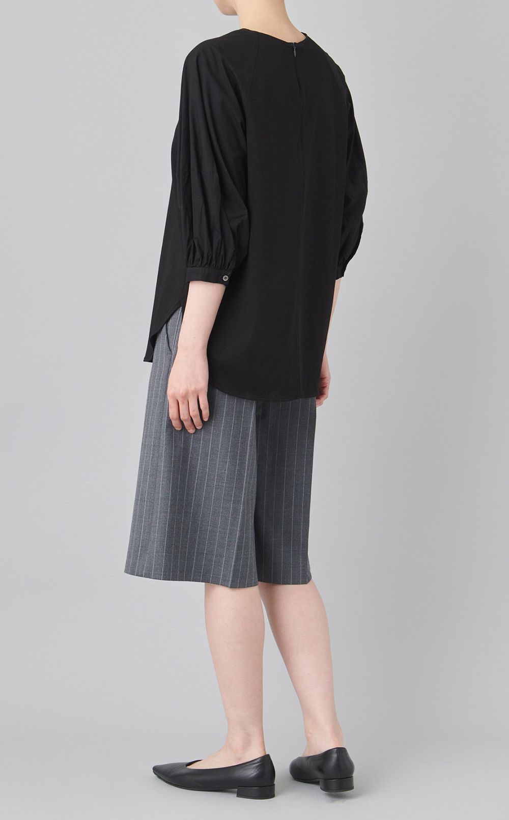 【reADdress】異素材コンビプルオーバー