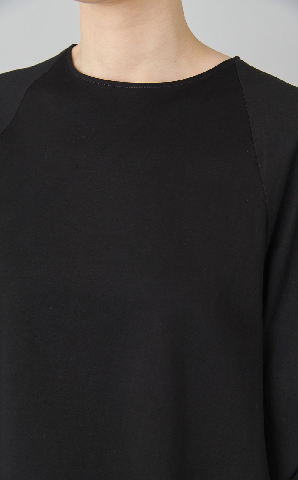 【reADdress】異素材コンビプルオーバー