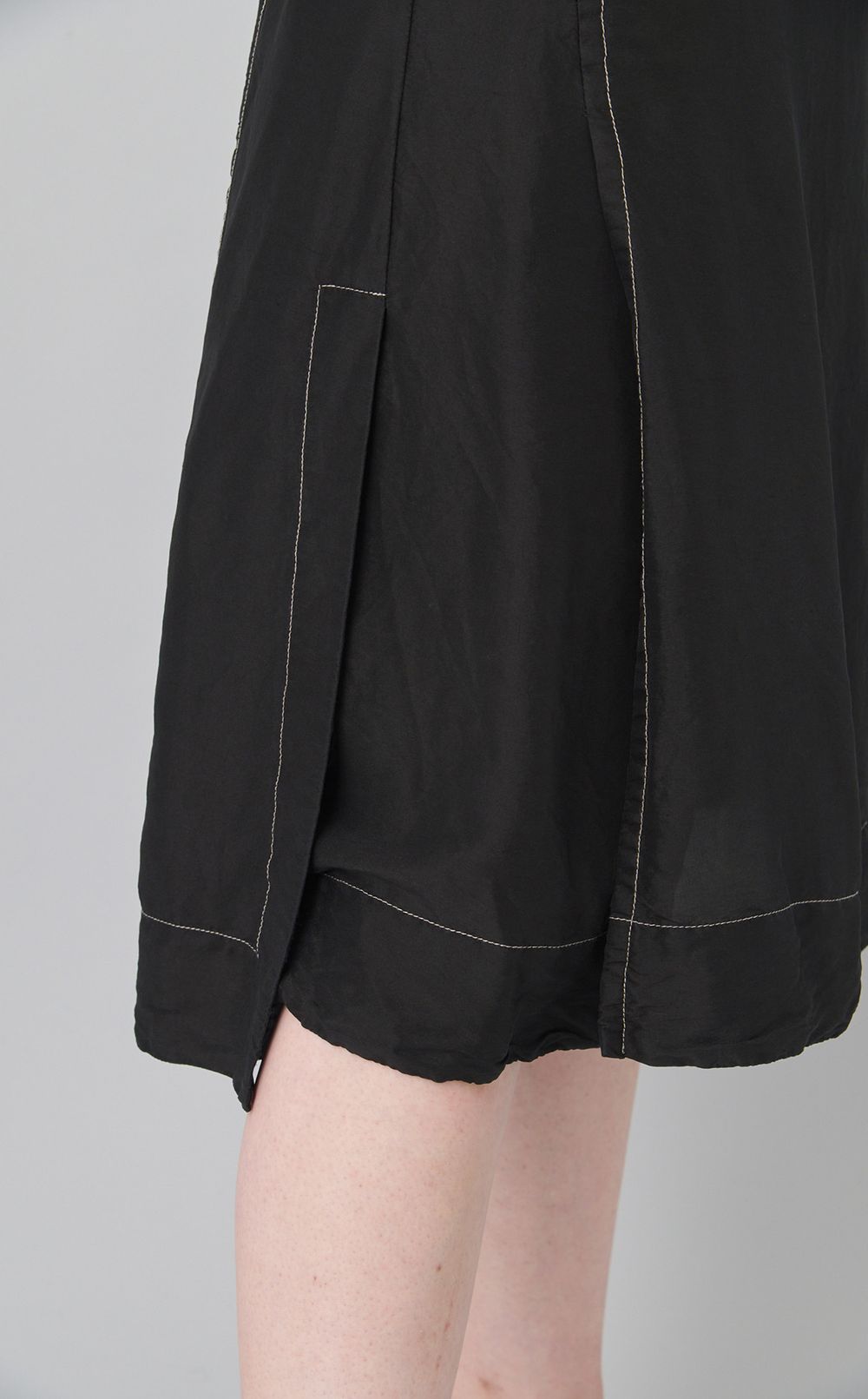 【reADdress】ミディフレアスカート