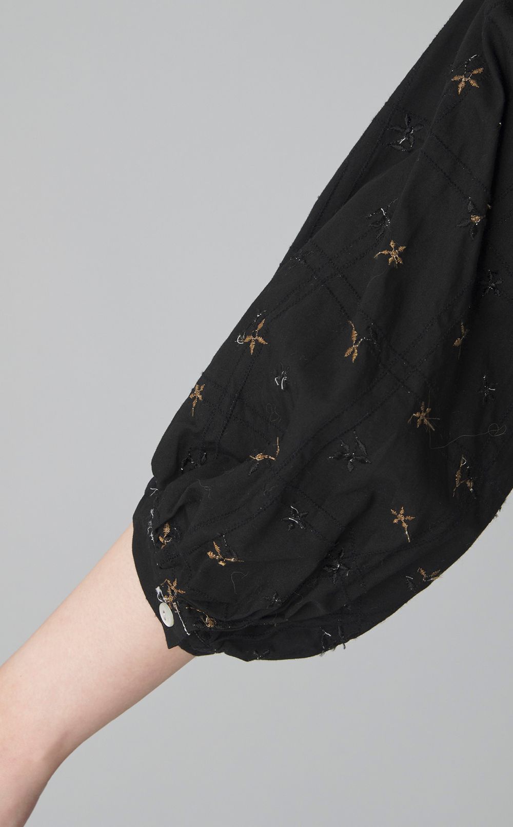 【reADdress】刺繍ティアードワンピース