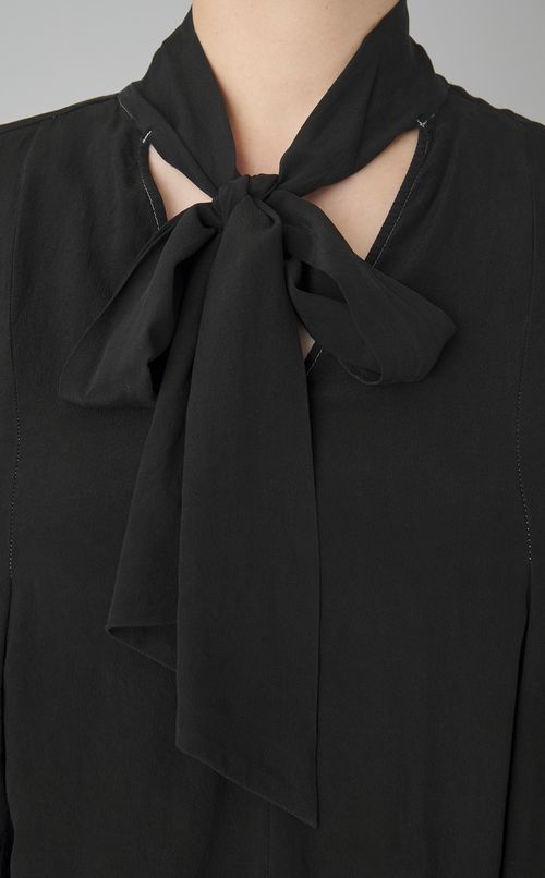 【reADdress】シルクボウタイフレアブラウス