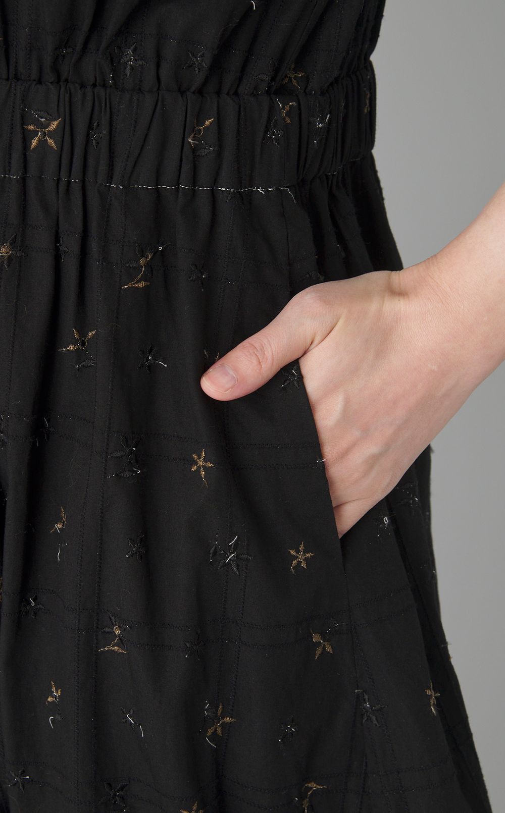 【reADdress】刺繍ティアードワンピース