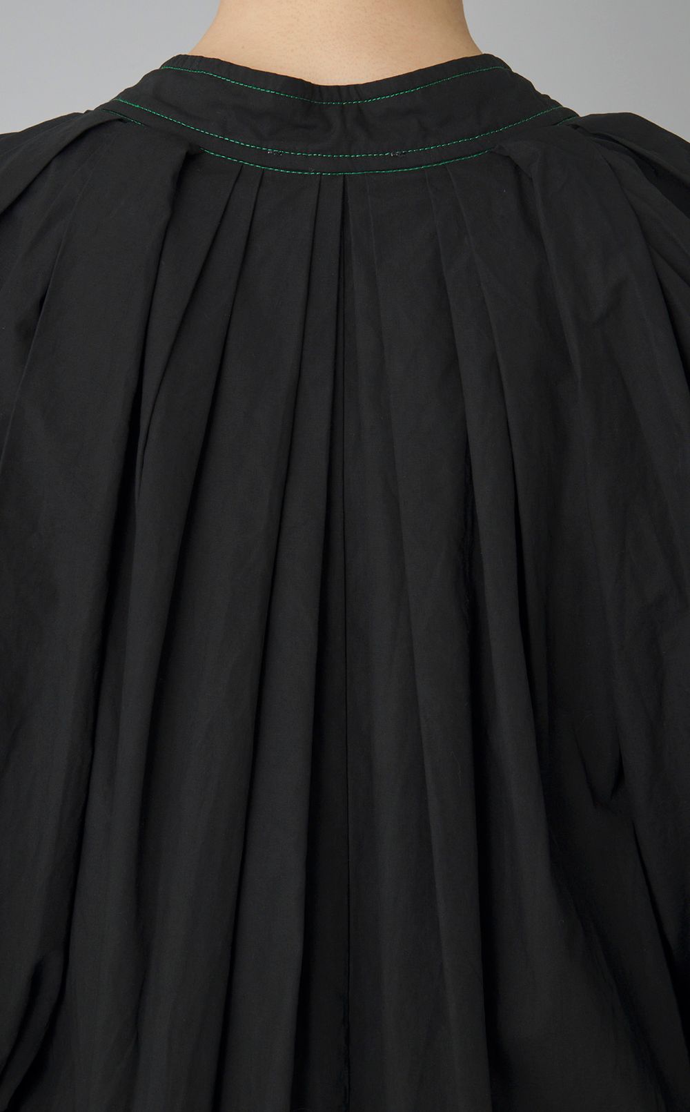 【reADdress】タックギャザーVネックロングドレス