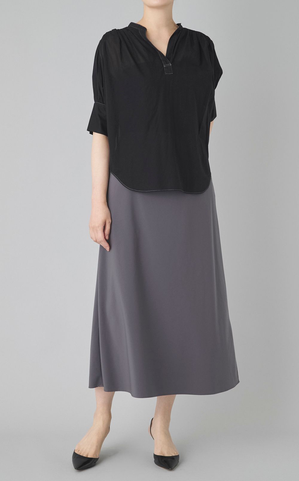 【reADdress】スキッパーギャザーブラウス