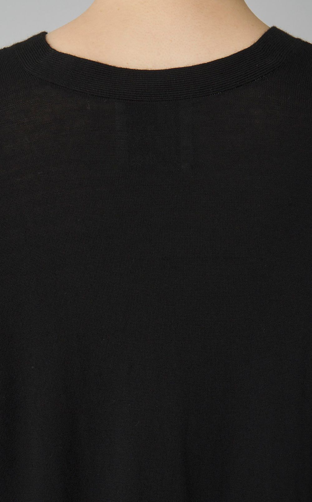 【reADdress】ウールVネックハイゲージニット