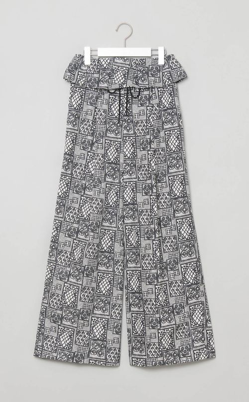 パッチワークレースプリントフリルパンツ