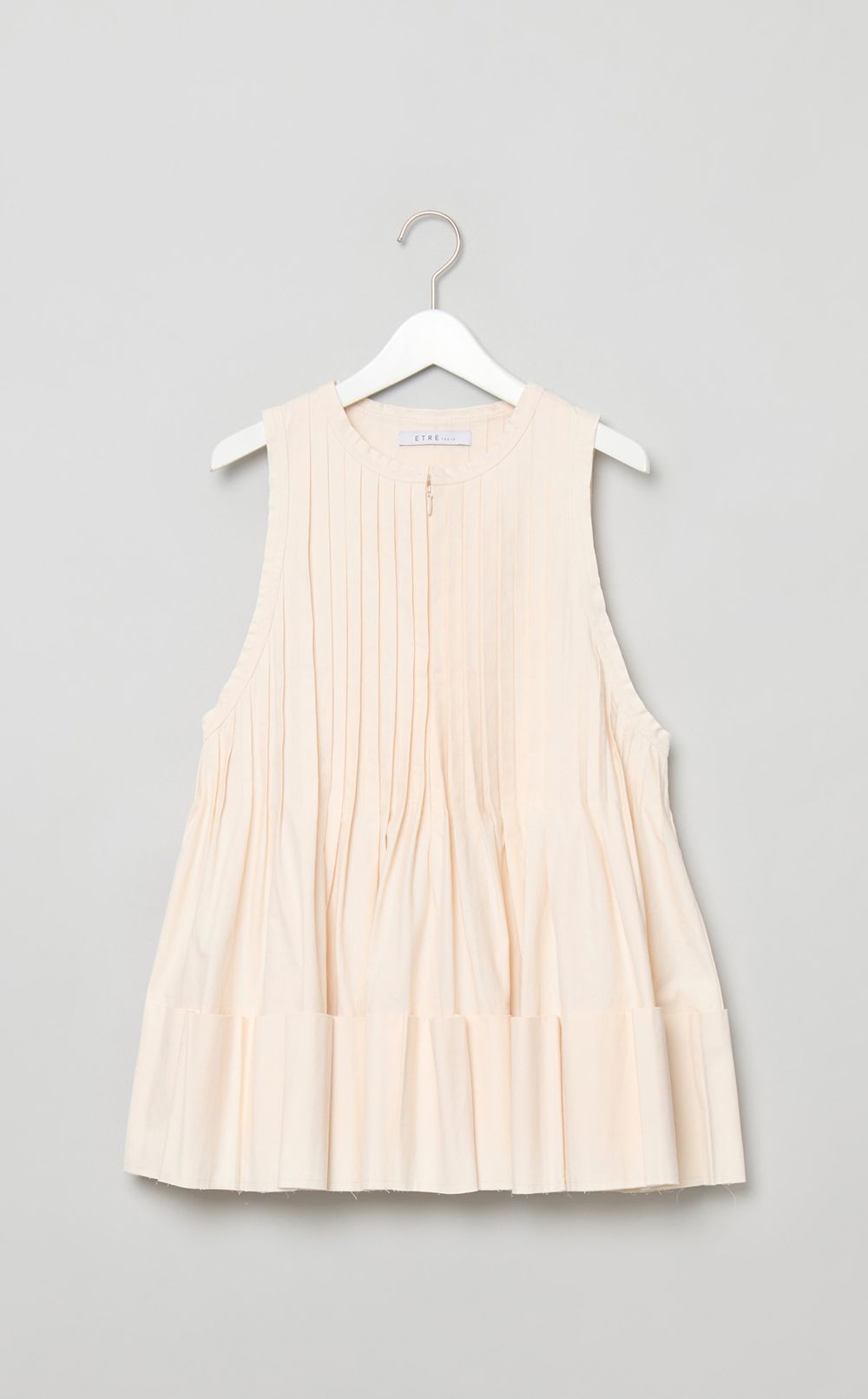 タックフレアペプラムブラウス