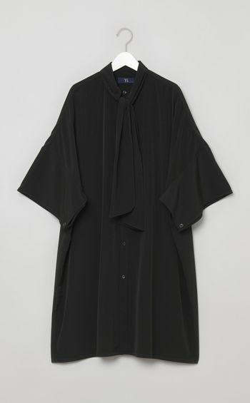 ボウタイビッグシャツ