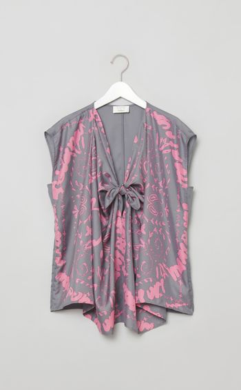 マニプリスカーフブラウス