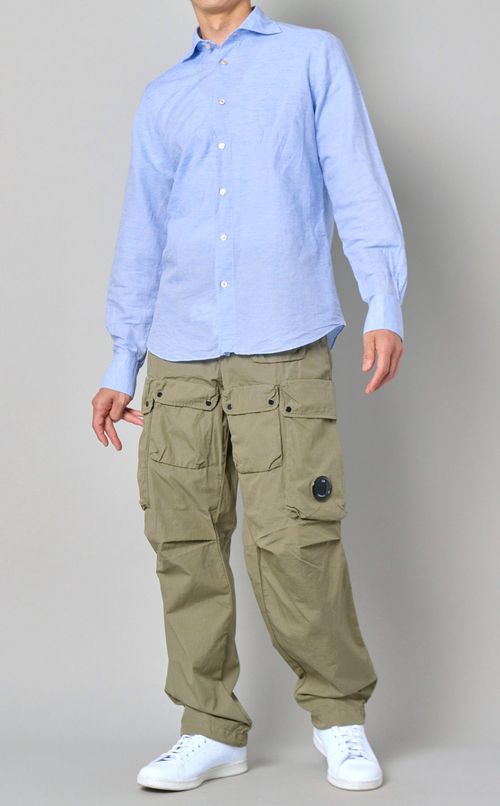 ルーズフィットカーゴパンツ