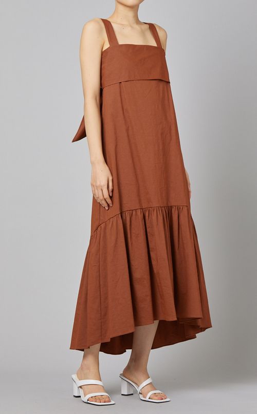 Aラインティアードドレス