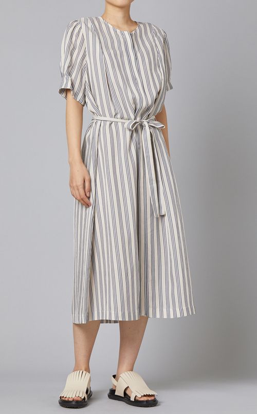 パフスリーブストライプワンピース