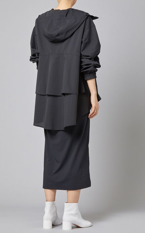 バックフレアフーディジャケット