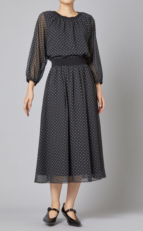 ドットプリントプルオーバー