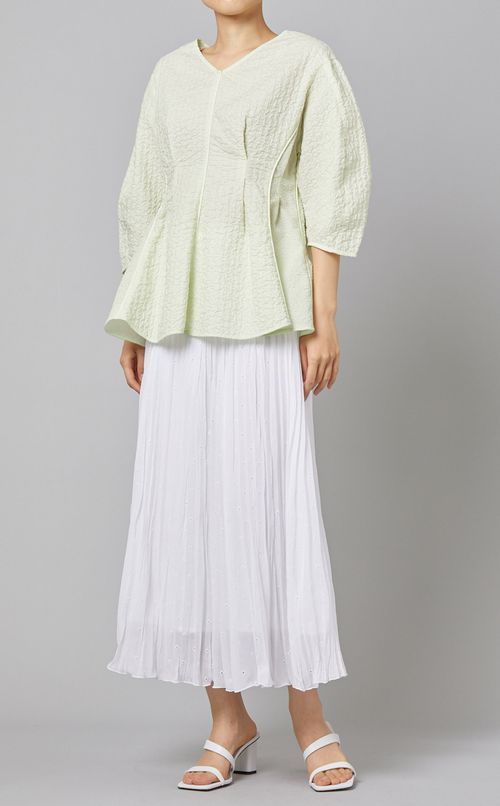 エンブロイダリープリーツスカート