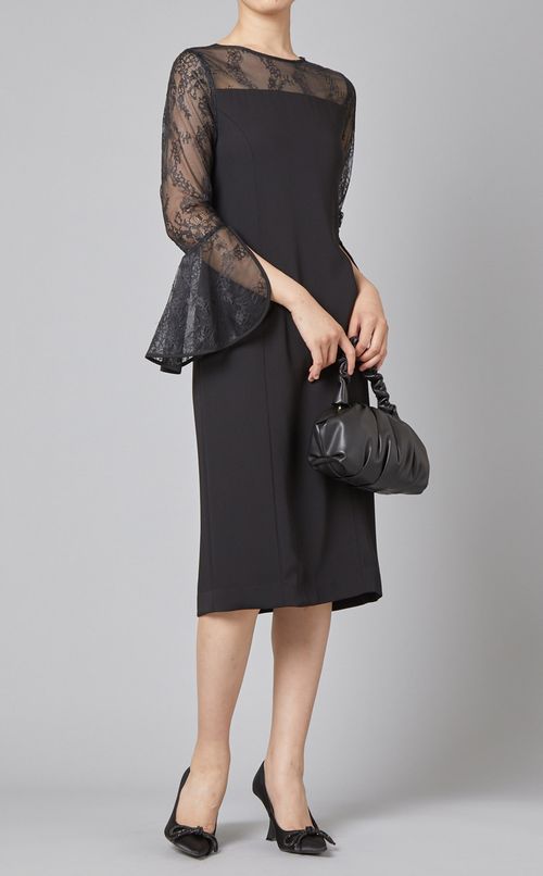 レースコンビアイラインドレス