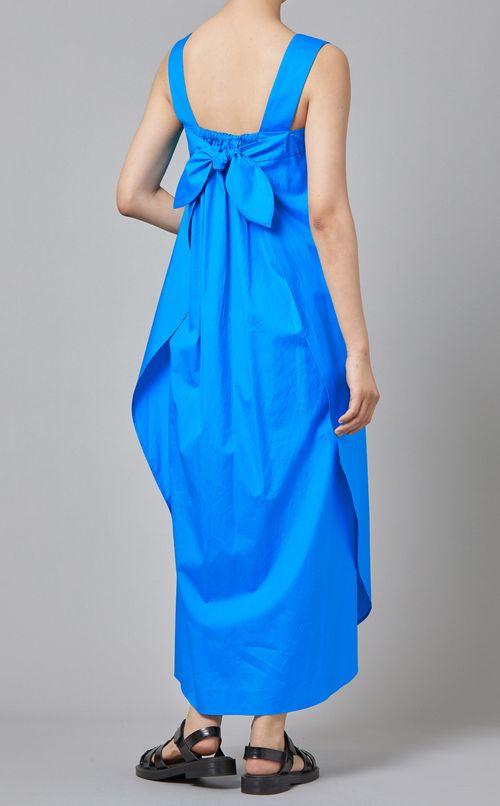 バックリボンドレス