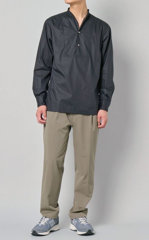 ストレッチグルカパンツ