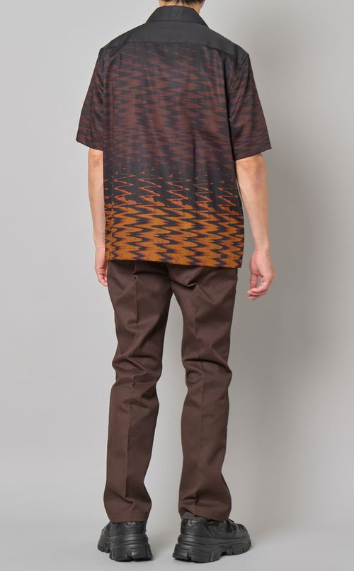 グラフィックオープンカラーシャツ