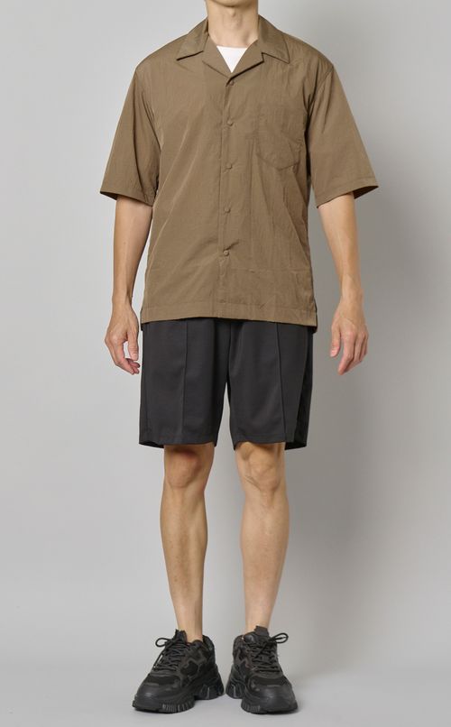 ナイロンスナップショートスリーブシャツ