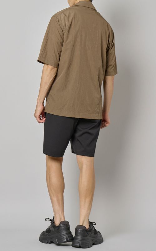 ナイロンスナップショートスリーブシャツ