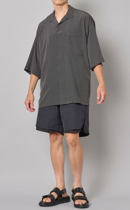 ポリエステルドットシャツ
