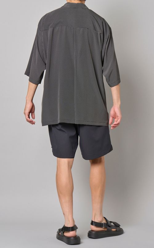 ポリエステルドットシャツ