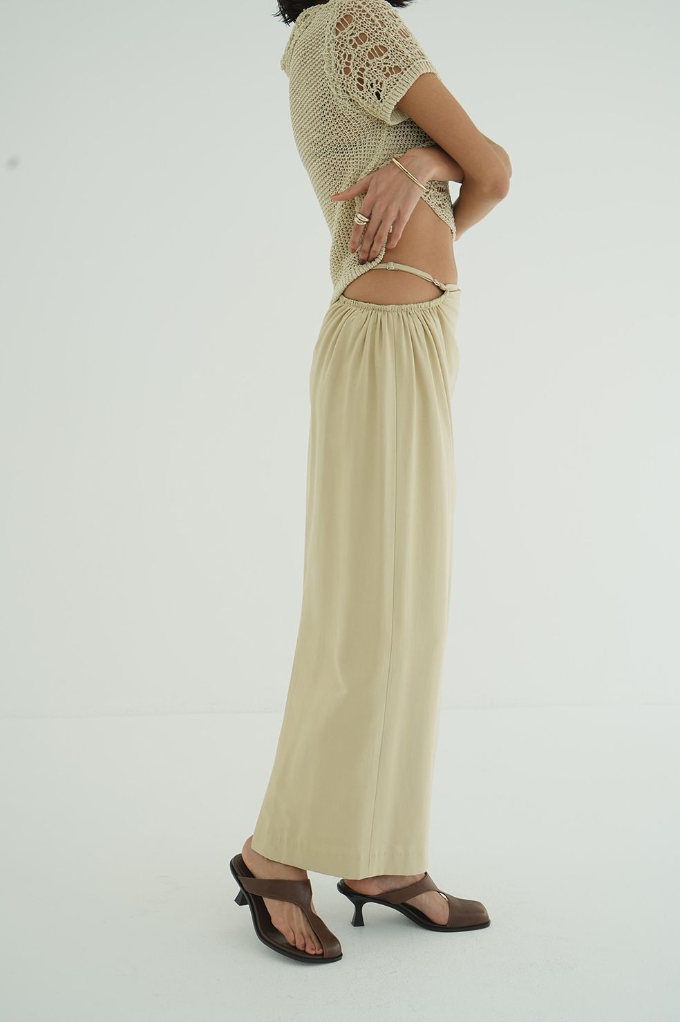 ウエストギャザーホールスカート