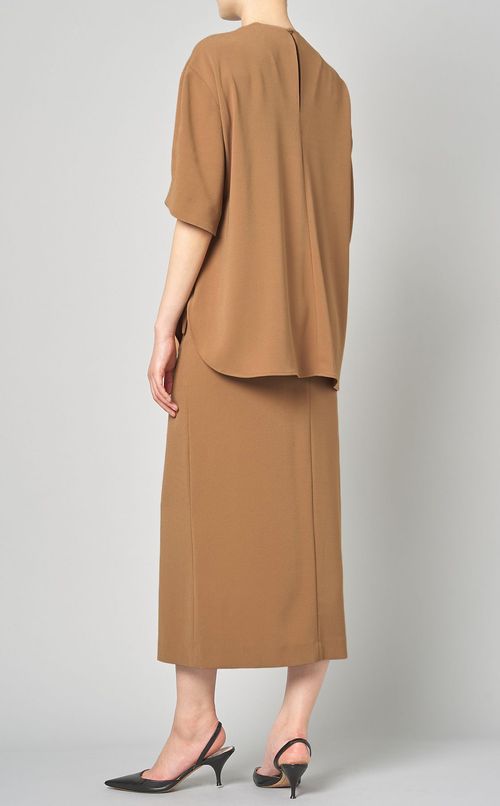 フラワーエンブロイダリースカート