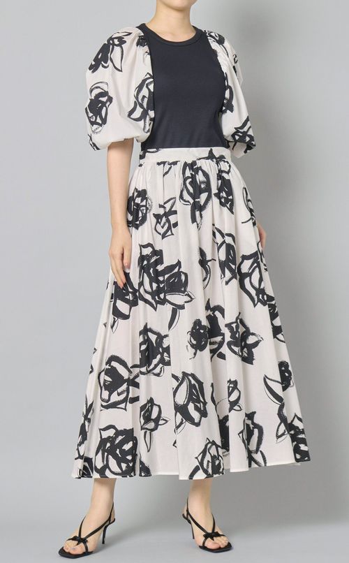 ローズプリントパフスリーブトップス