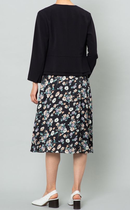 フラワープリントスカート