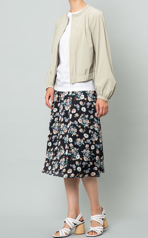 フラワープリントスカート