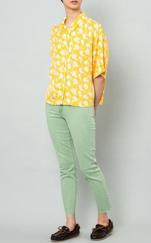 カットオフアンクルテーパードパンツ