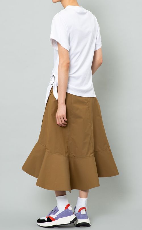 ラッフルヘムスカート