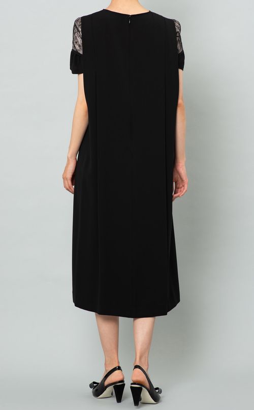 リバティレースワンピース