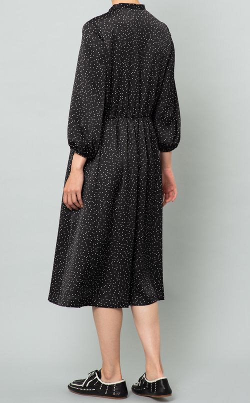 ドット柄パフスリーブワンピース