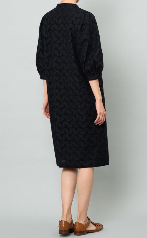 レースパフスリーブワンピース