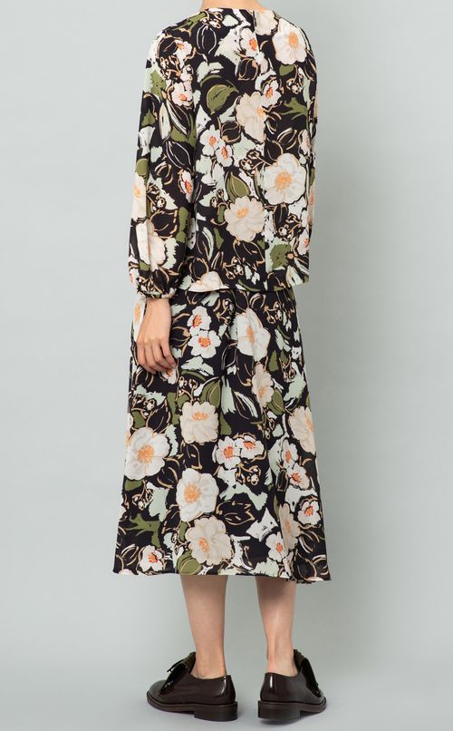 フラワープリントフレアスカート