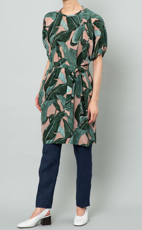 ボタニカルプリントパフスリーブワンピース